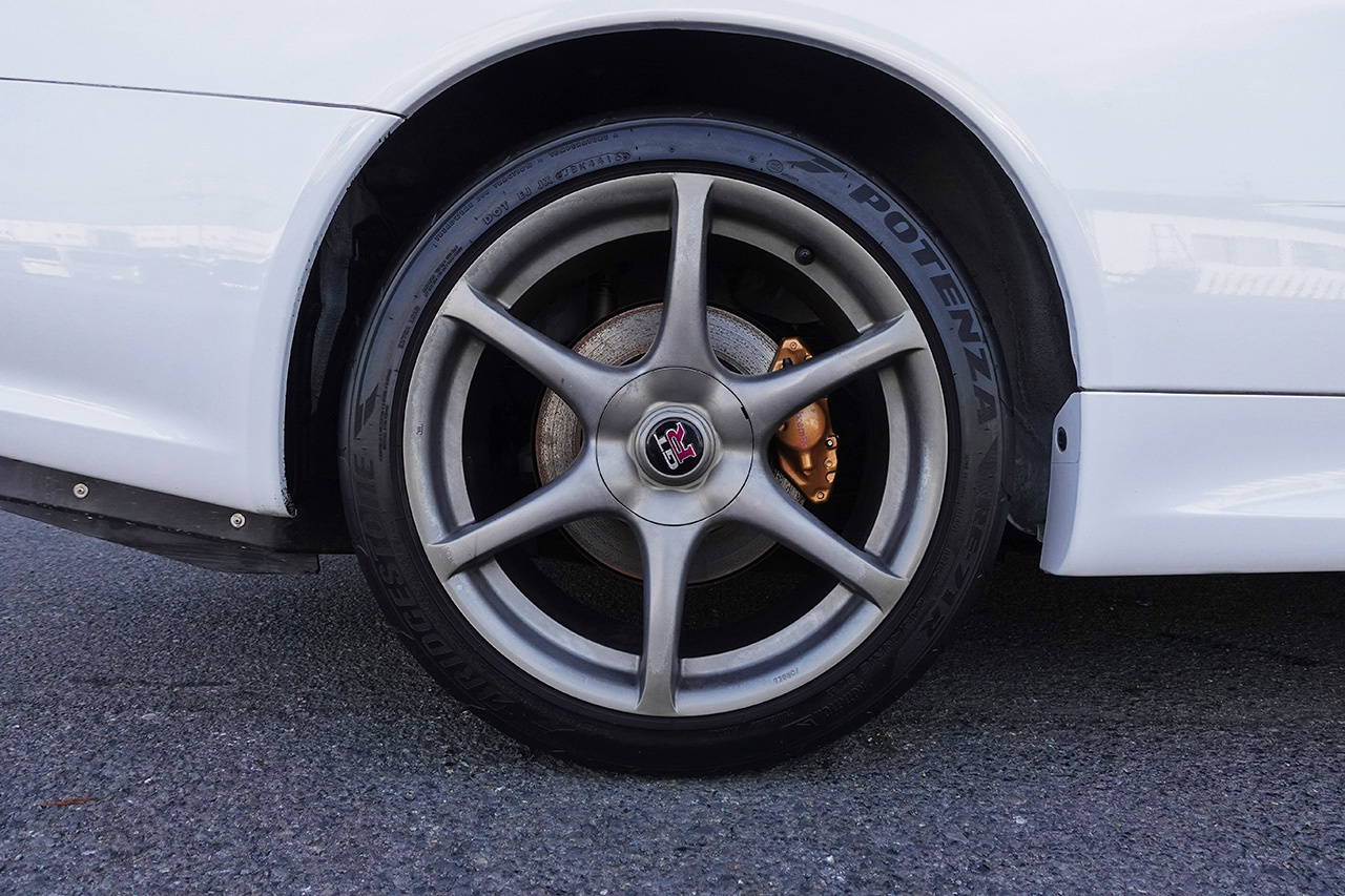 1999 Nissan SKYLINE GT-R 99 MODEL ONE OWNER BNR34 GT-R V-SPEC NISMO SPEC PRO MUFFLER