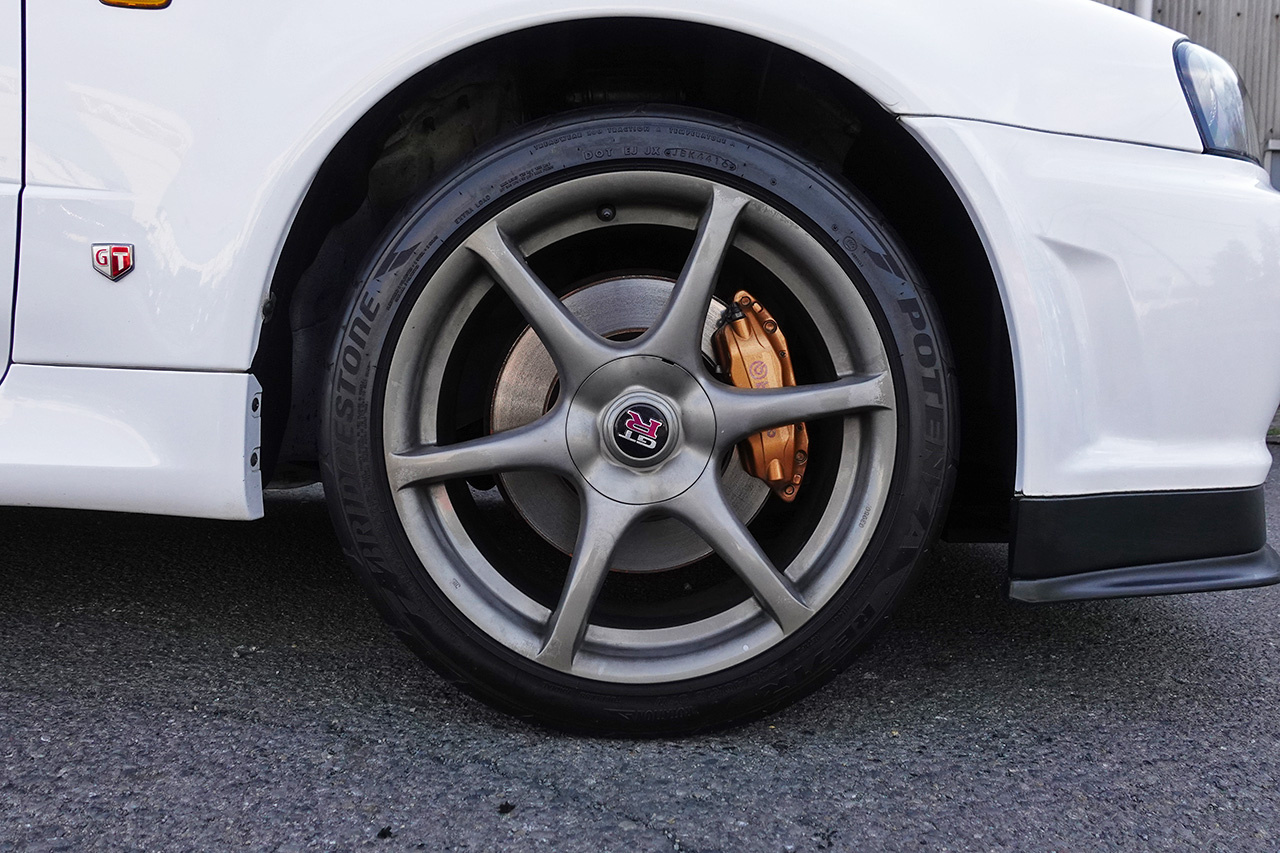 1999 Nissan SKYLINE GT-R 99 MODEL ONE OWNER BNR34 GT-R V-SPEC NISMO SPEC PRO MUFFLER