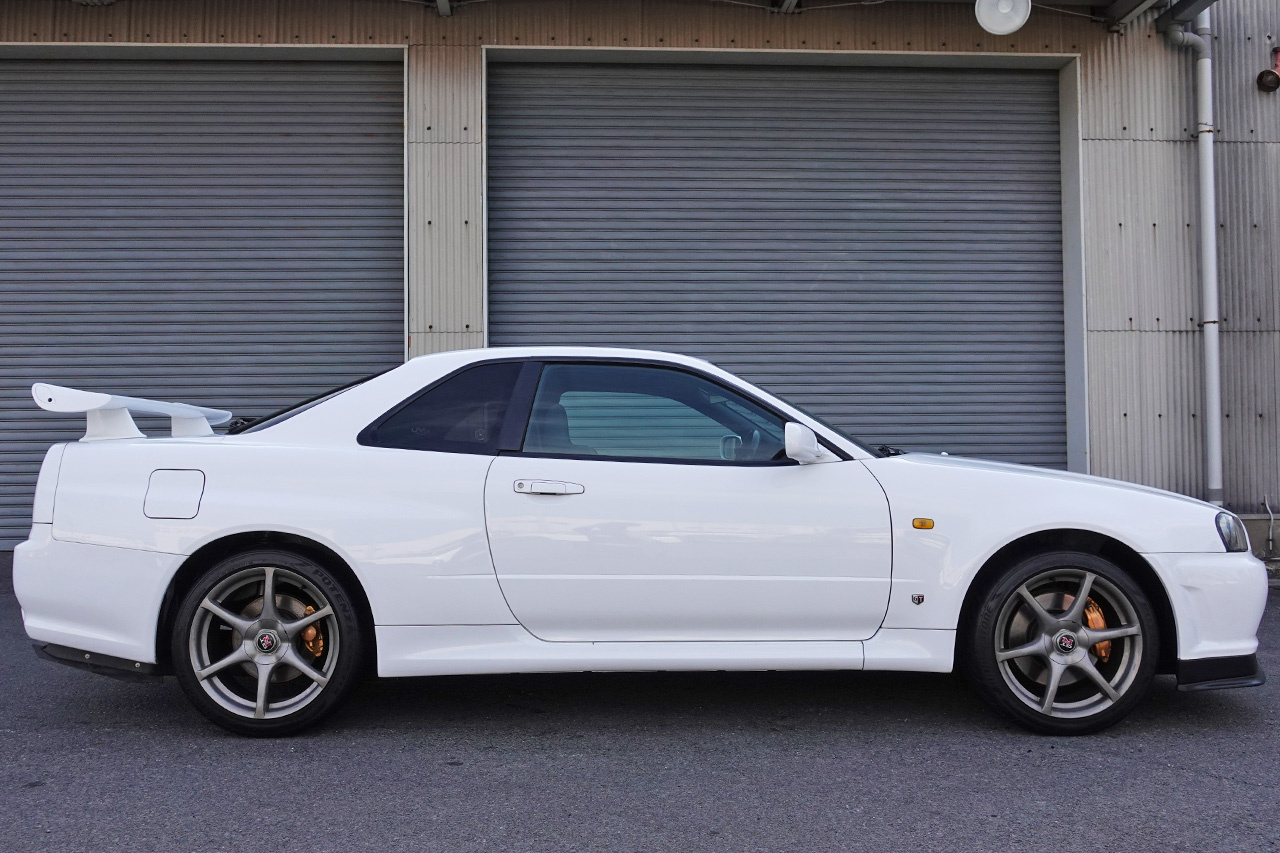 1999 Nissan SKYLINE GT-R 99 MODEL ONE OWNER BNR34 GT-R V-SPEC NISMO SPEC PRO MUFFLER