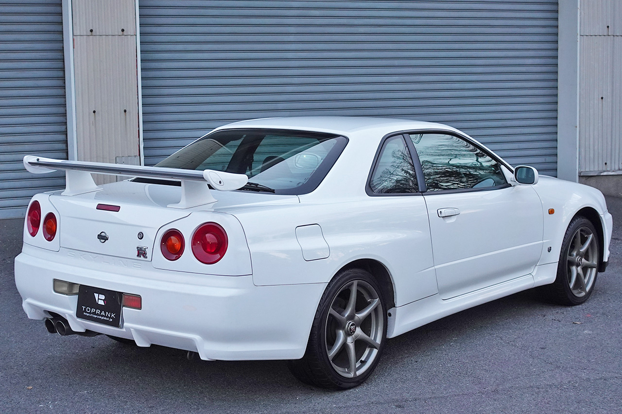 1999 Nissan SKYLINE GT-R 99 MODEL BNR34 GT-R QM1 WHITE