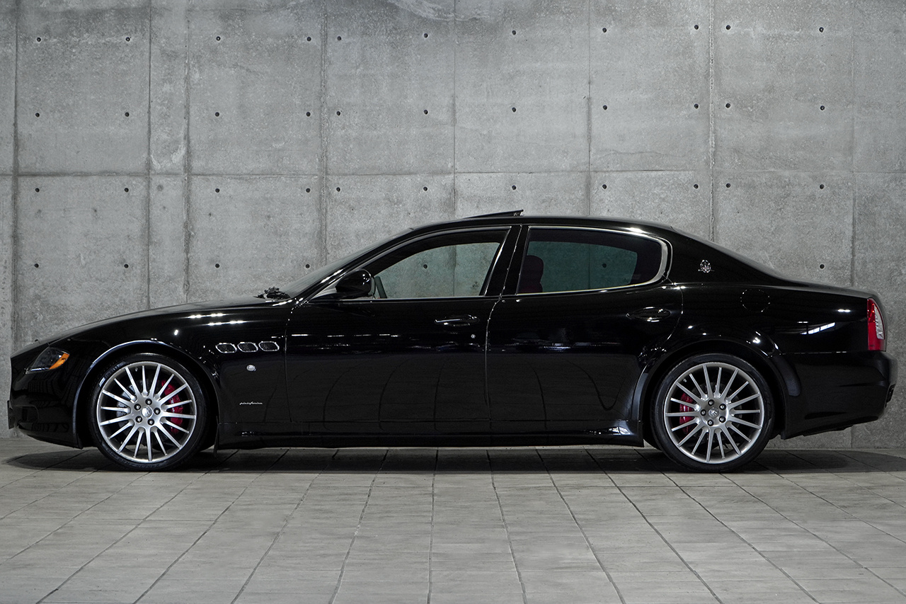 2011 Maserati QUATTROPORTE null