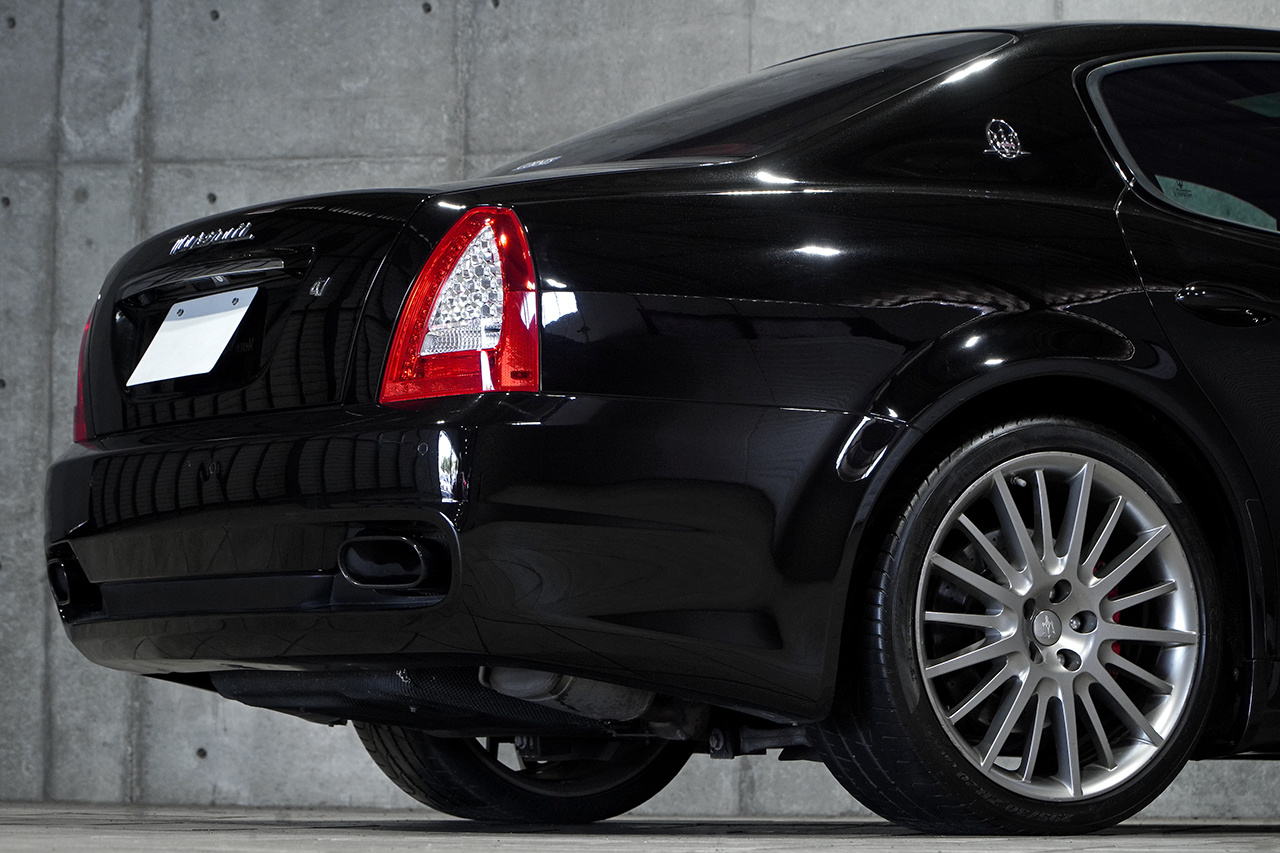 2011 Maserati QUATTROPORTE null