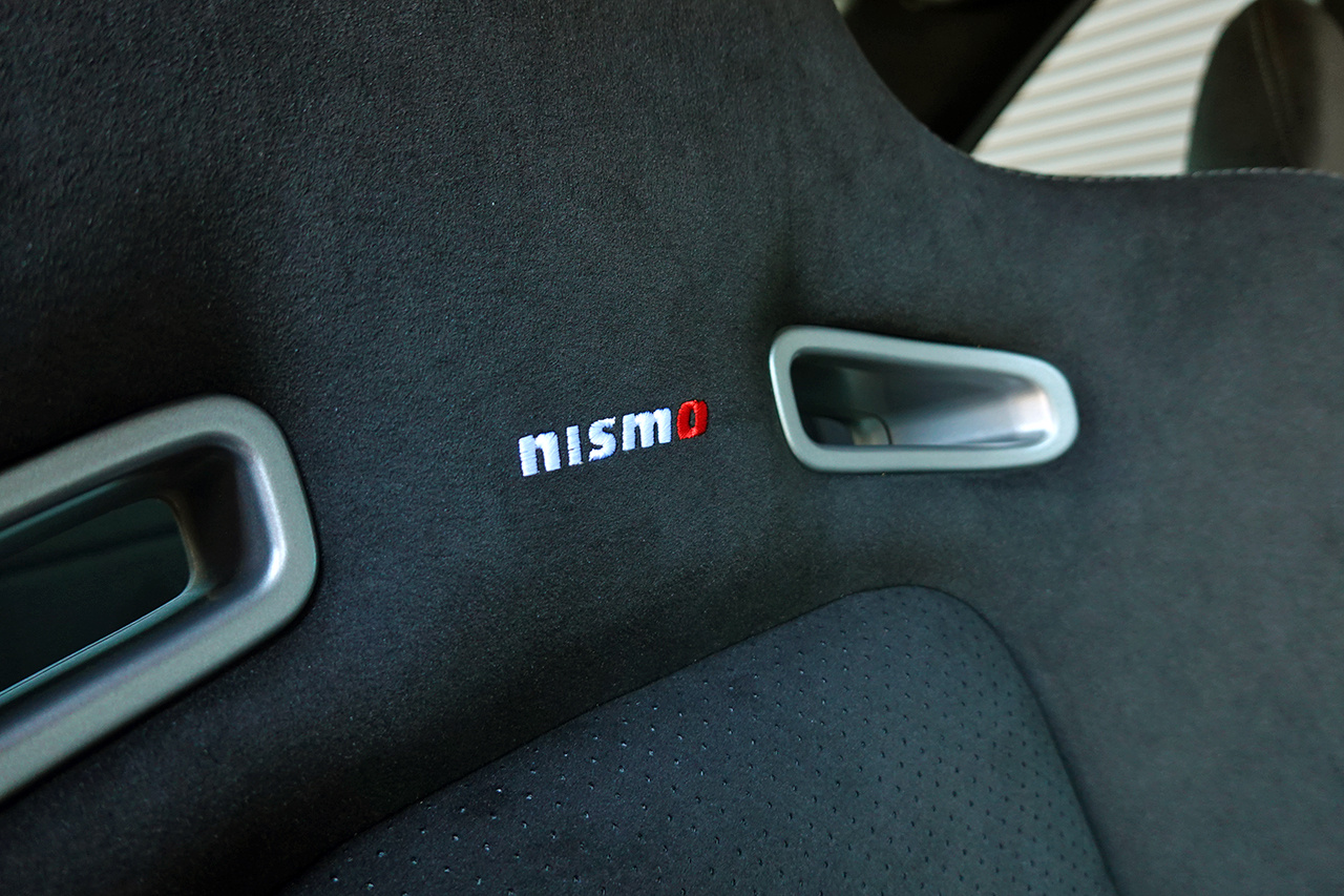 1999 Nissan SKYLINE GT-R BNR34 R34 GT-R  CRS