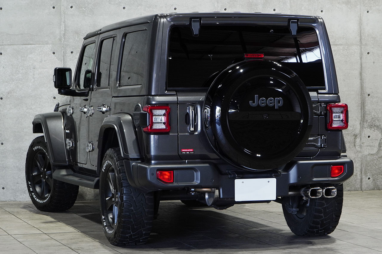 2021 Jeep WRANGLER UNLIMITED SAHARA