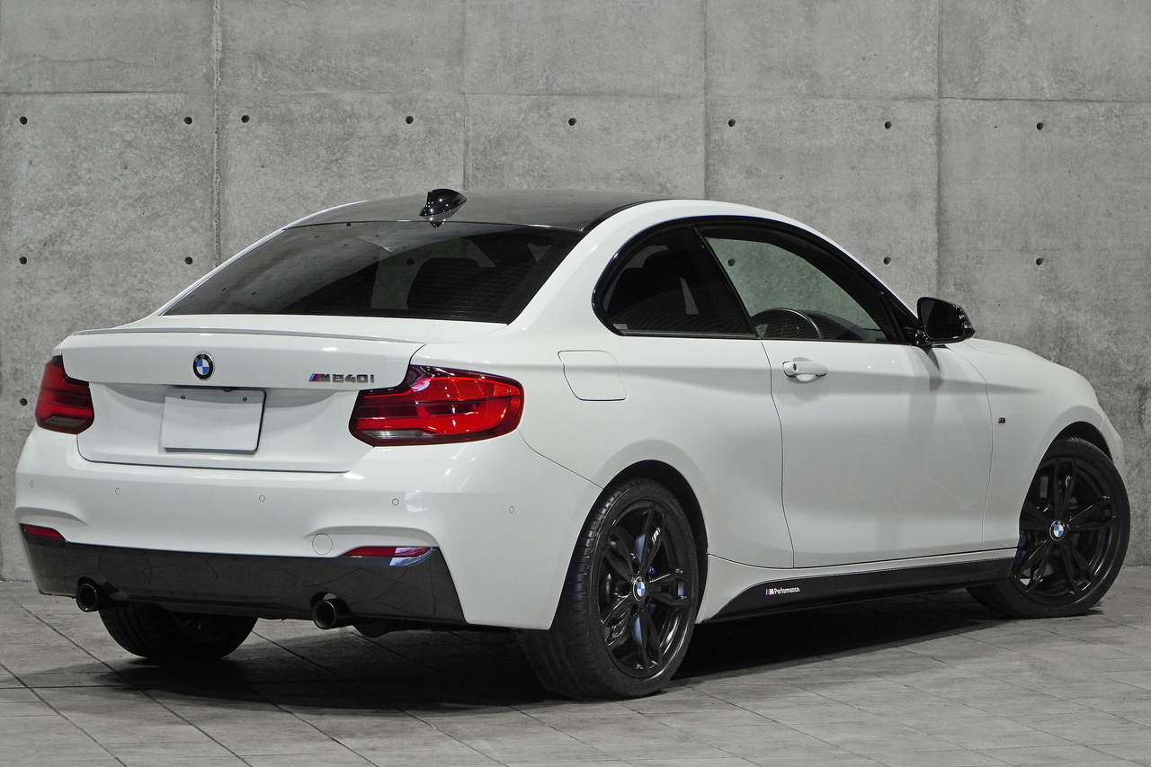 2017 BMW 2 SERIES M240i