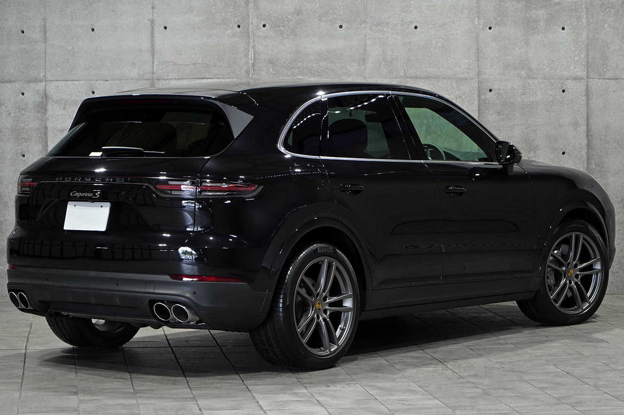 2020 Porsche CAYENNE null