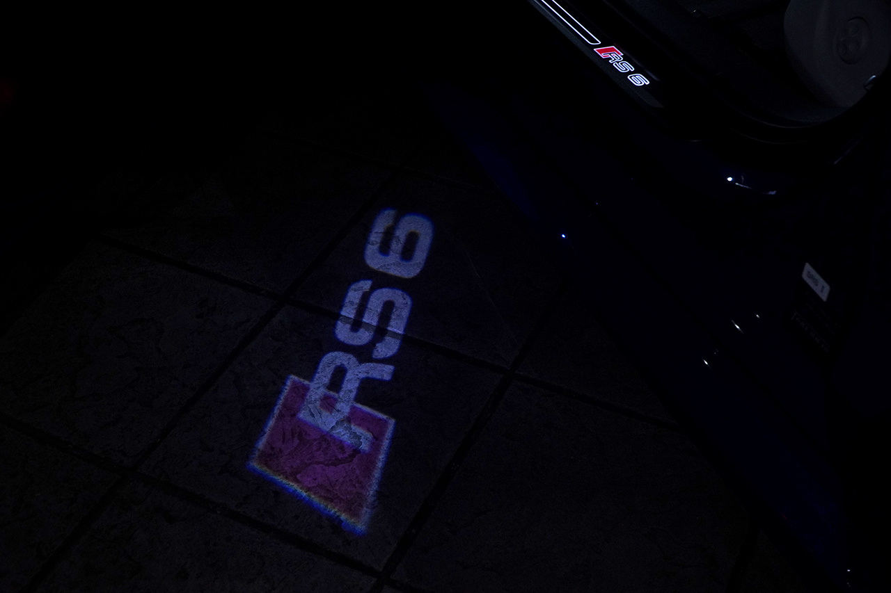 2016 Audi RS6 AVANT null