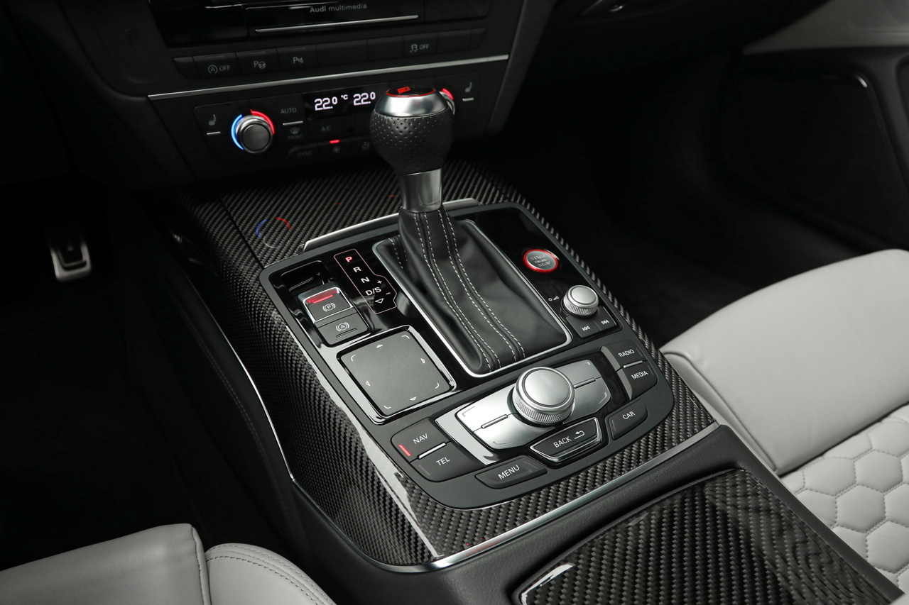 2016 Audi RS6 AVANT null