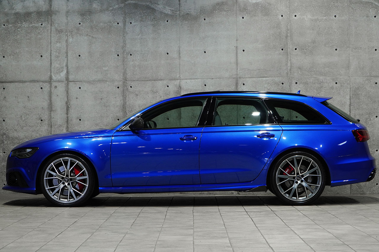 2016 Audi RS6 AVANT null