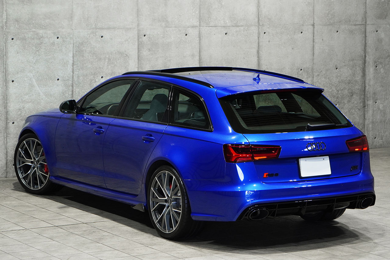 2016 Audi RS6 AVANT null