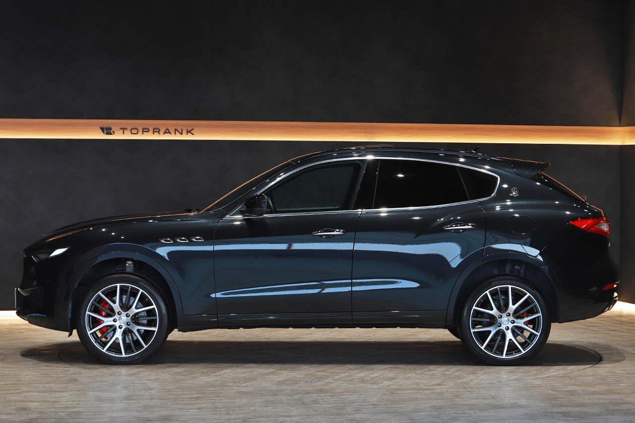 2017 Maserati Levante null