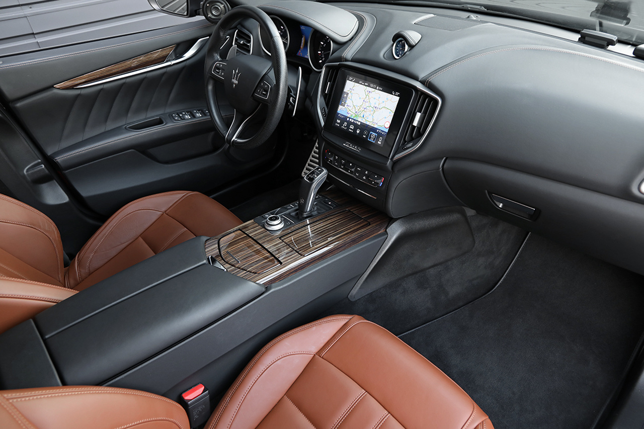2018 Maserati GHIBLI S GRAN SPORTS 4D