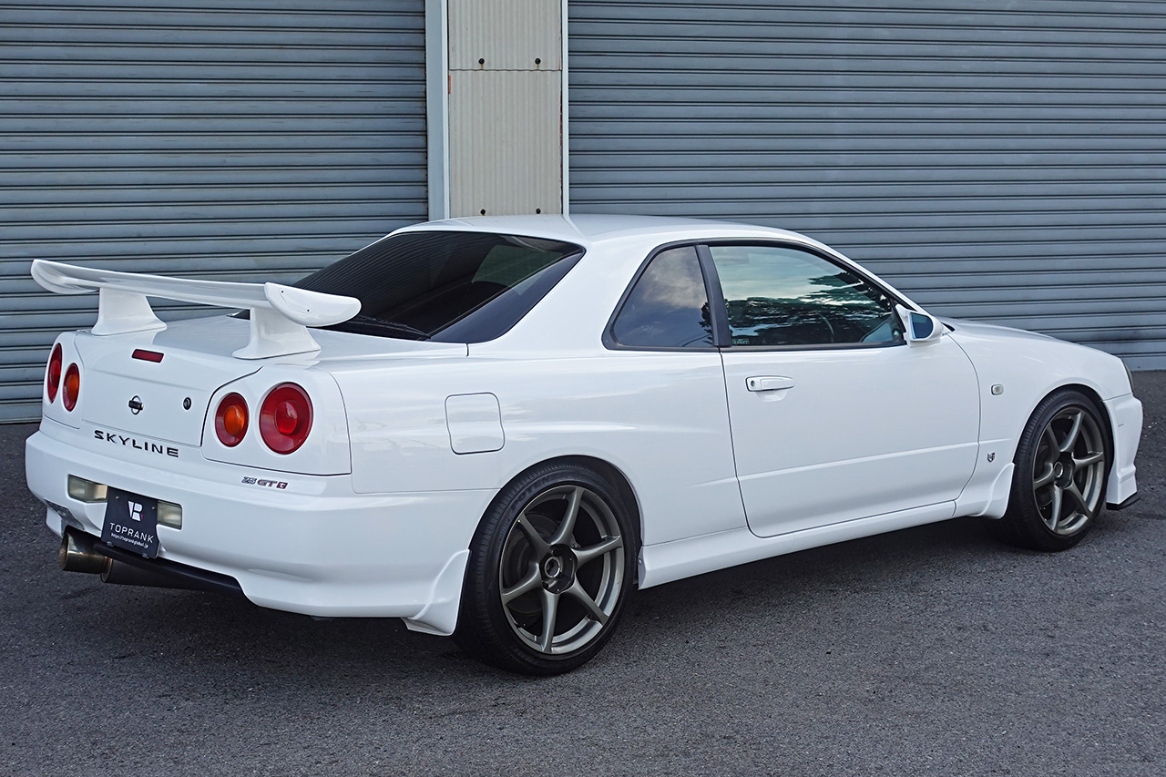 1998 Nissan SKYLINE COUPE ER34 GT-T HKS Intercooler , HKS Air Cleaner, HKS Muffler