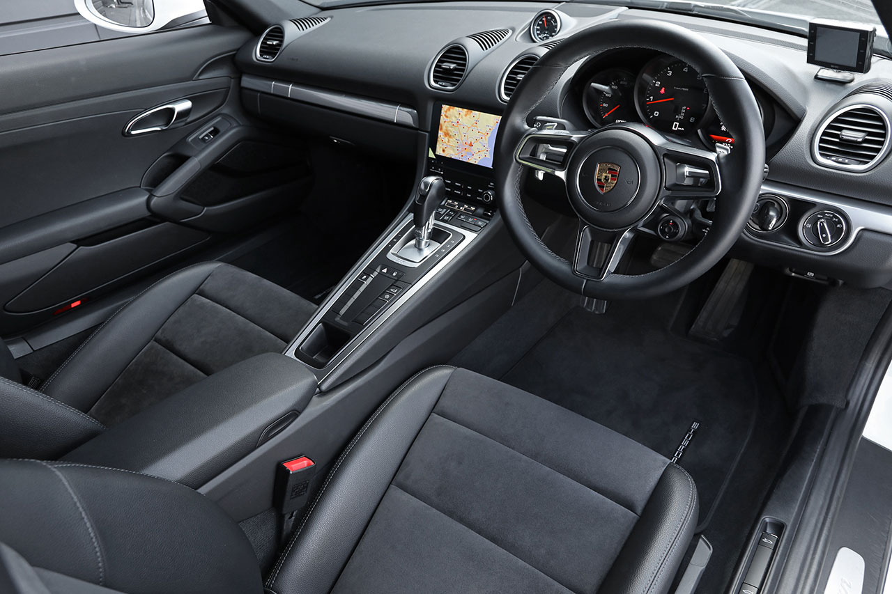 2017 Porsche 718 CAYMAN SPORT CHRONO P