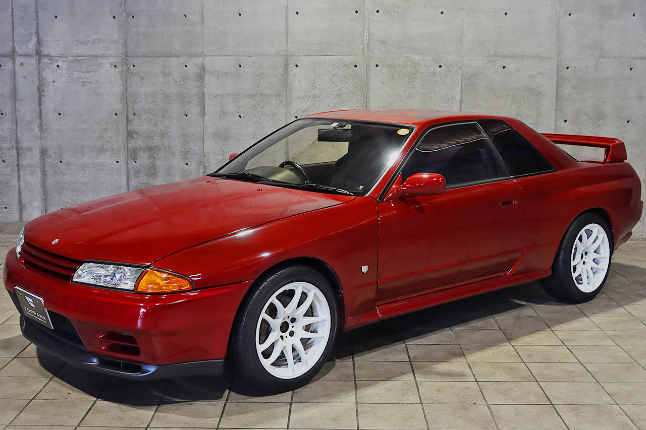 1994 Nissan SKYLINE GT-R BNR32 GTR, Red AH3, Full Maintenance Records, Work Emotion 17 Inch Wheels