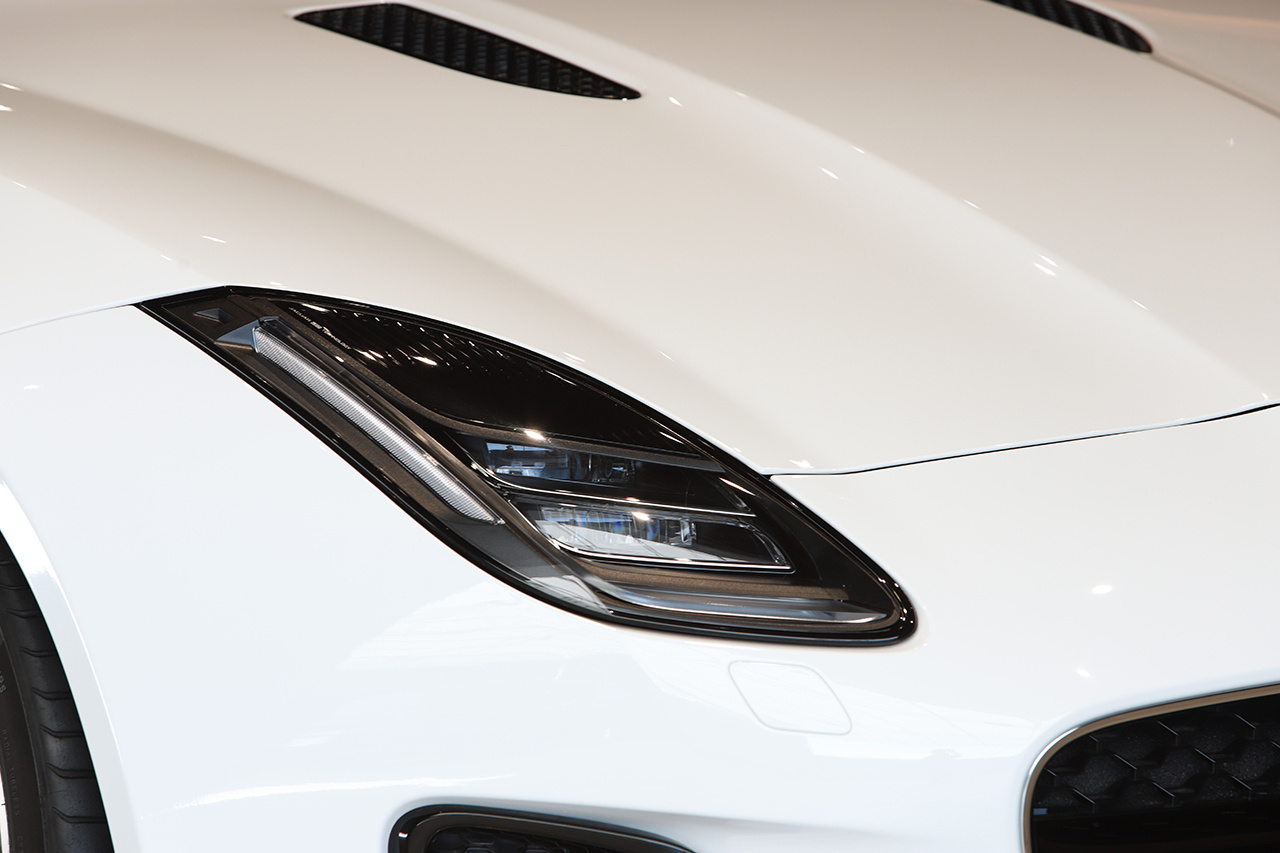 2018 Jaguar FTYPE null