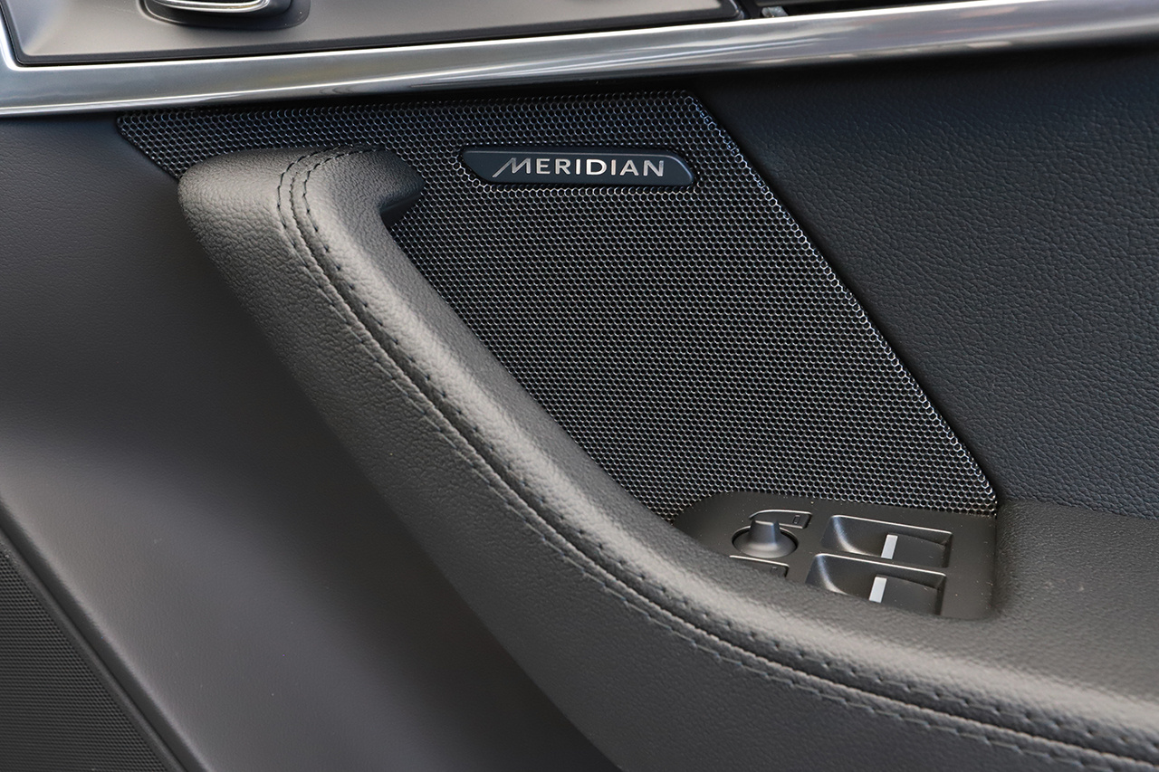 2018 Jaguar FTYPE null