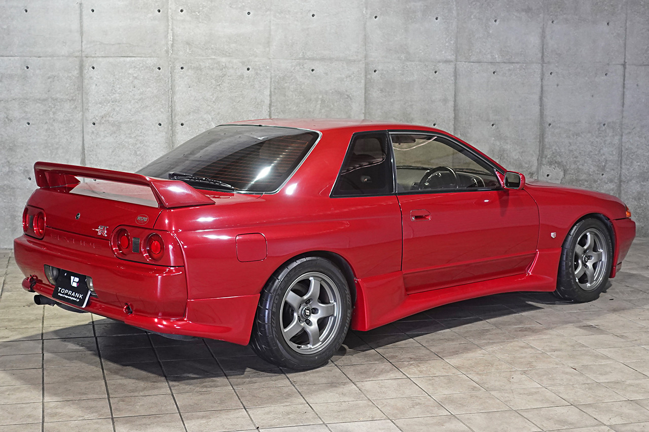 1991 Nissan SKYLINE GT-R BNR32 R32 GTR, Trust Front Pipe, Aftermarket Intercooler