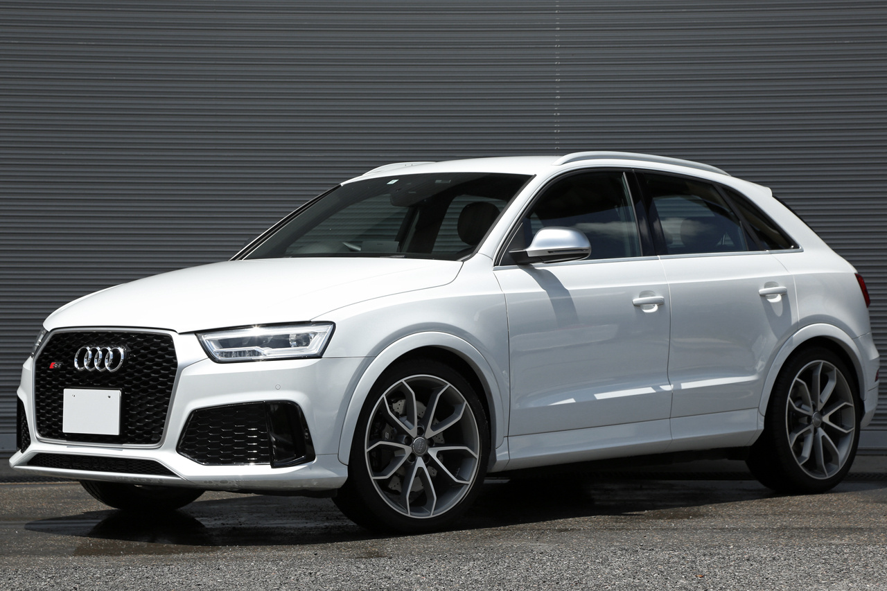 2016 Audi RS Q3 null