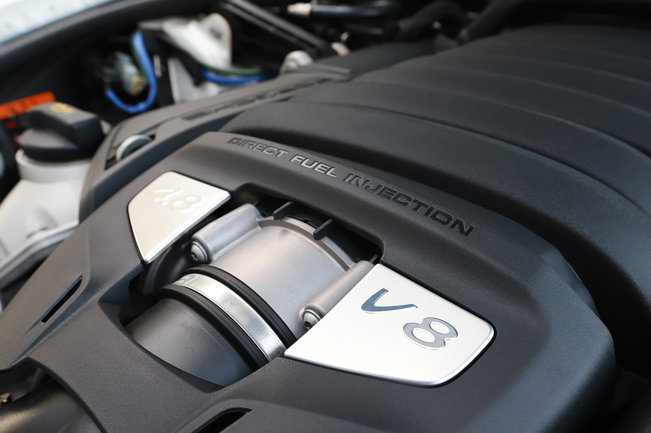 2015 Porsche PANAMERA null