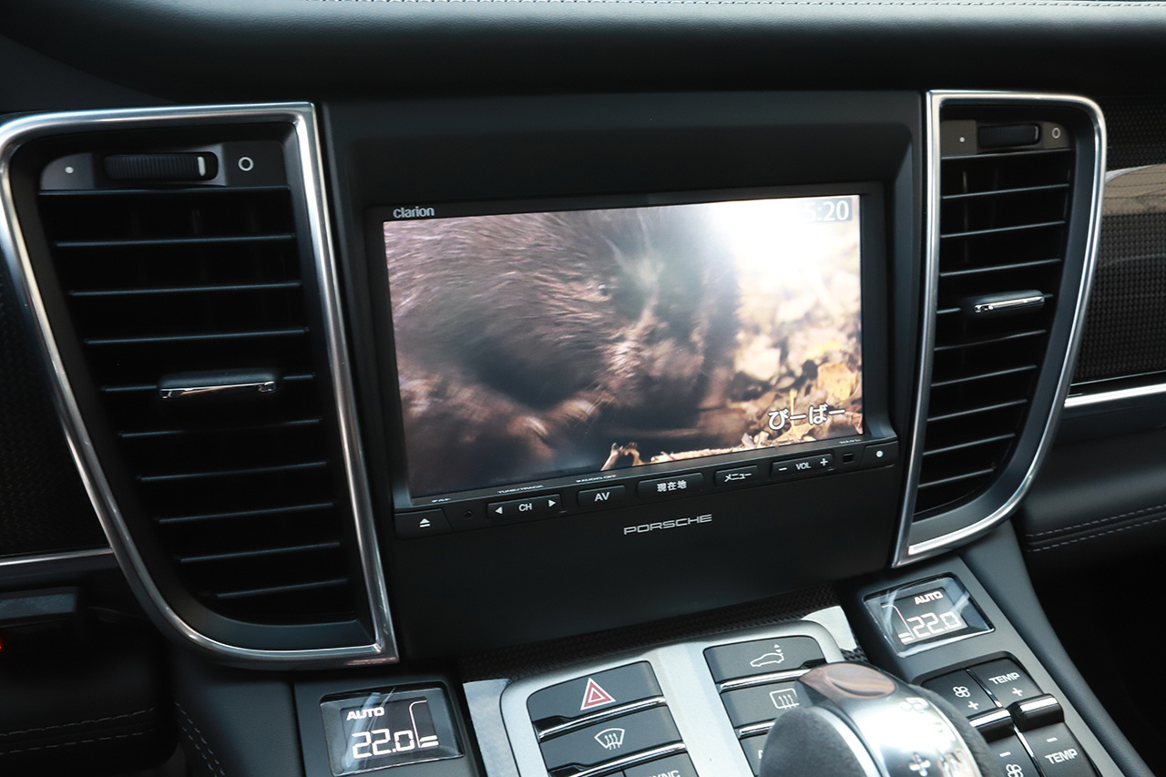 2015 Porsche PANAMERA null