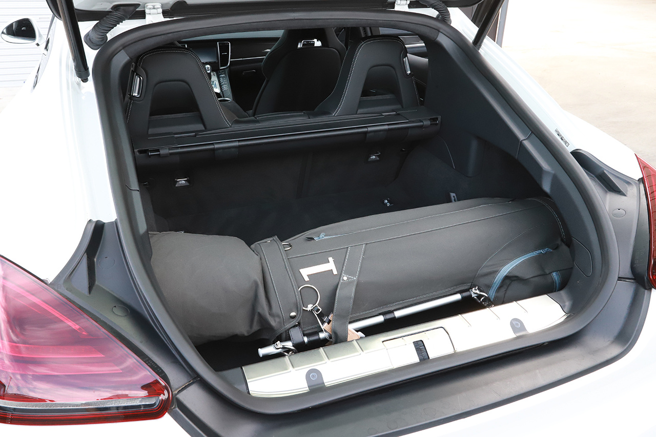 2015 Porsche PANAMERA null