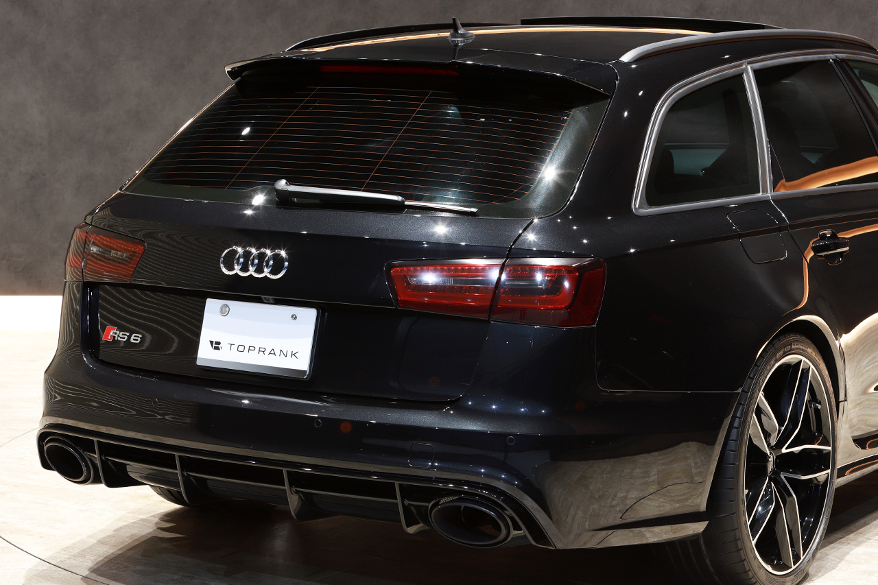 2014 Audi RS6 AVANT null