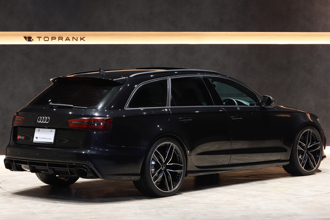 2014 Audi RS6 AVANT null