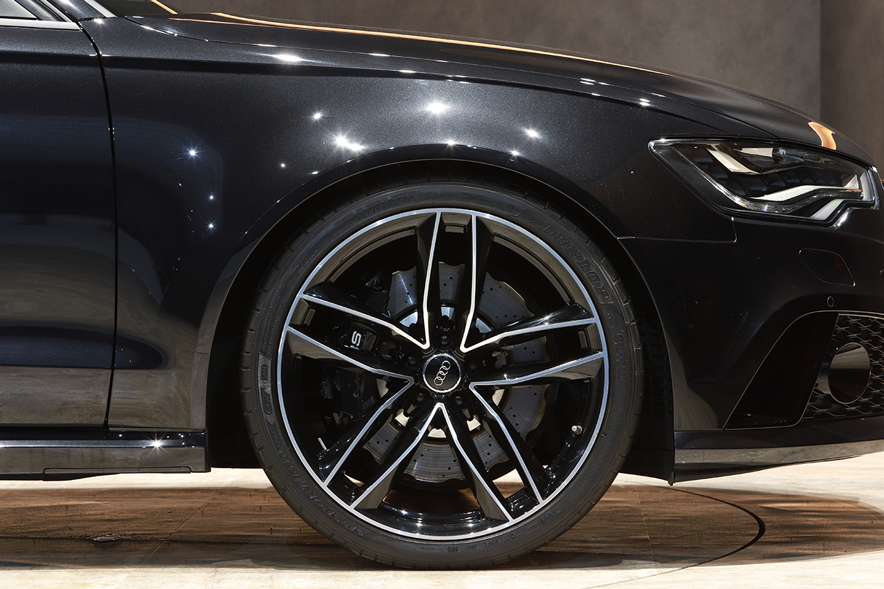 2014 Audi RS6 AVANT null