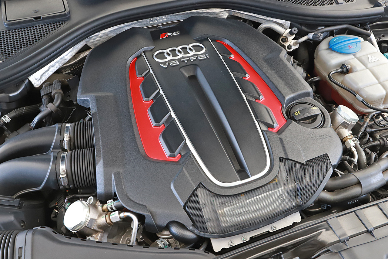 2014 Audi RS6 AVANT null