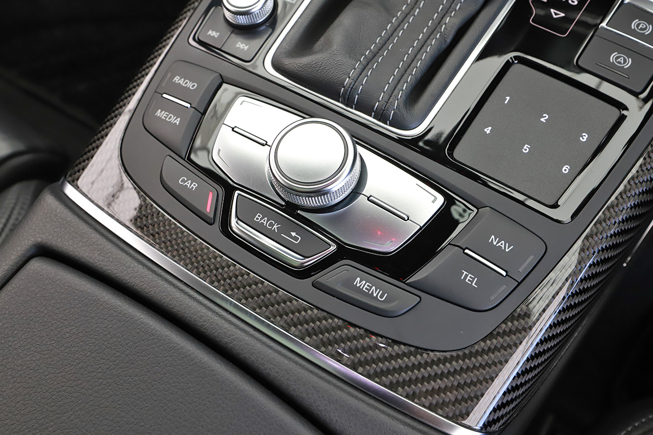 2014 Audi RS6 AVANT null