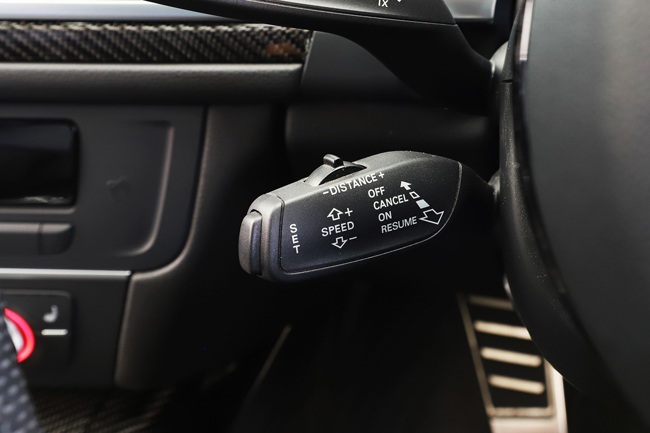 2014 Audi RS6 AVANT null