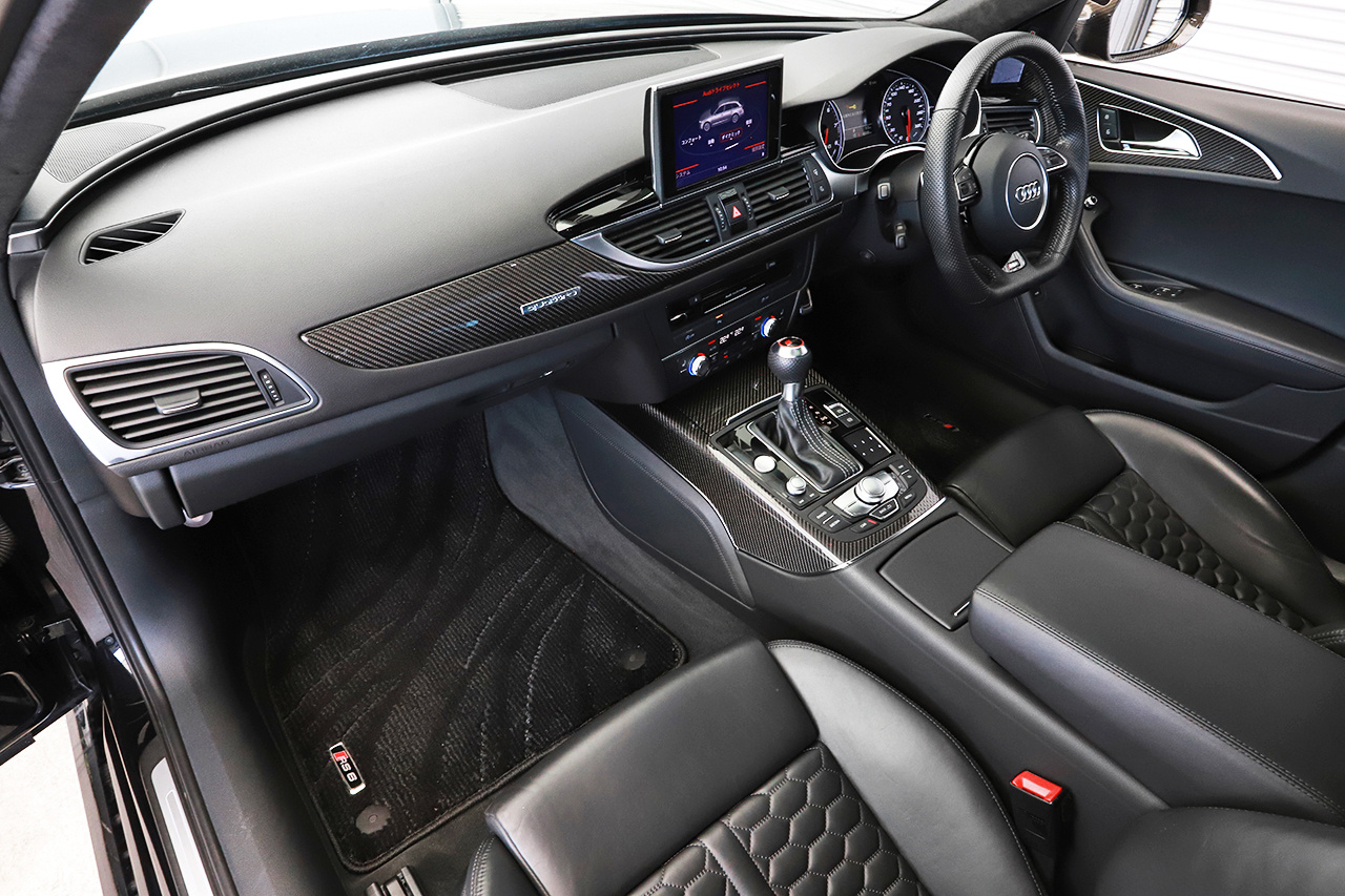 2014 Audi RS6 AVANT null