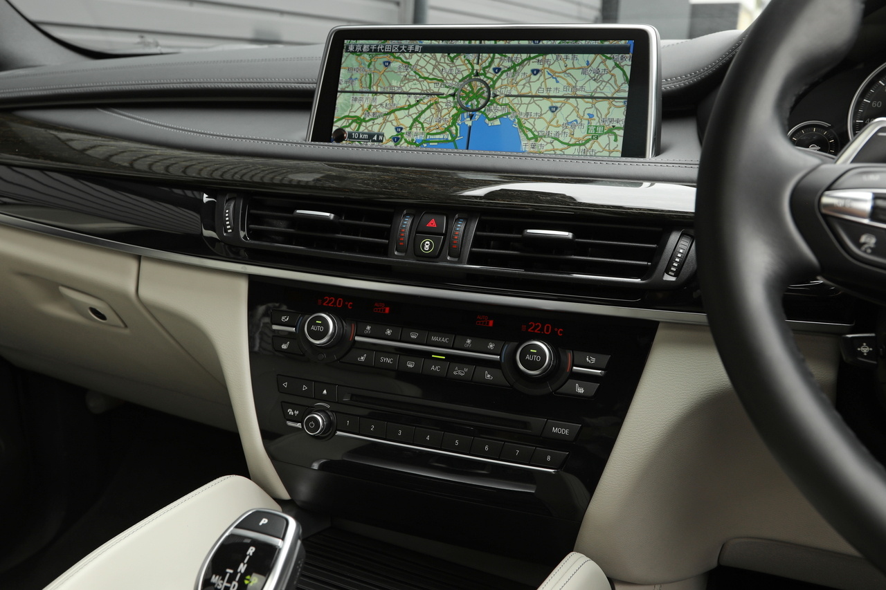 2016 BMW X6 xDrive 35i M Sports 4WD