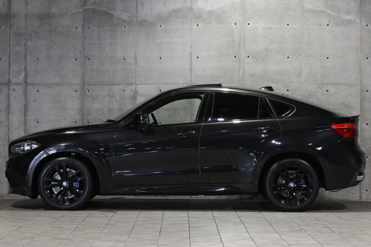 2016 BMW X6 xDrive 35i M Sports 4WD