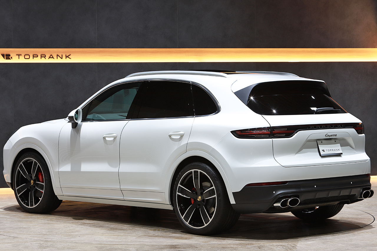 2019 Porsche CAYENNE null