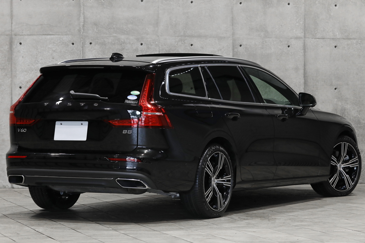 2021 Volvo V60 null