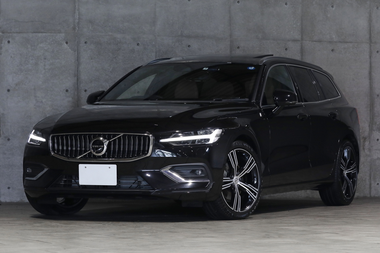 2021 Volvo V60 null