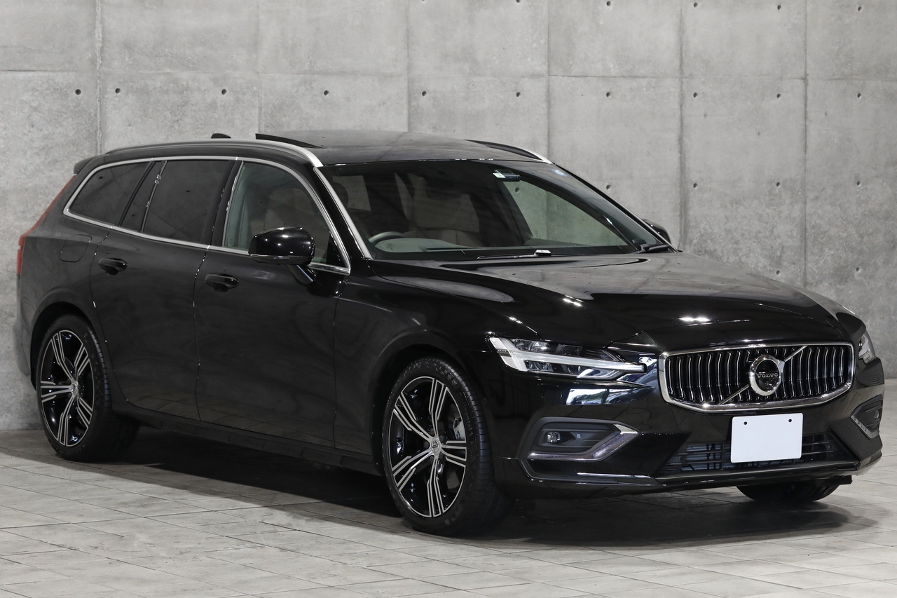 2021 Volvo V60 null