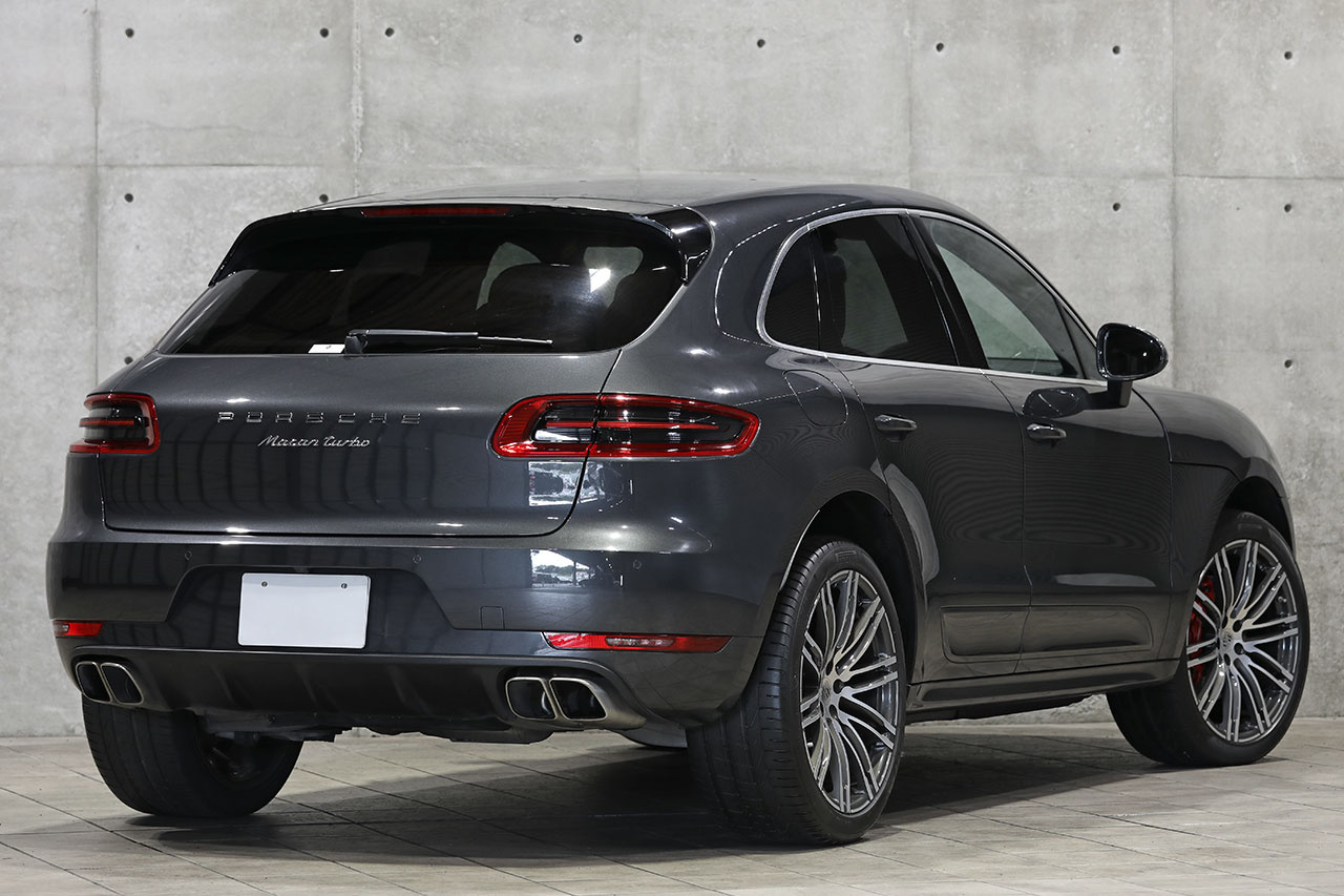 2018 Porsche MACAN null