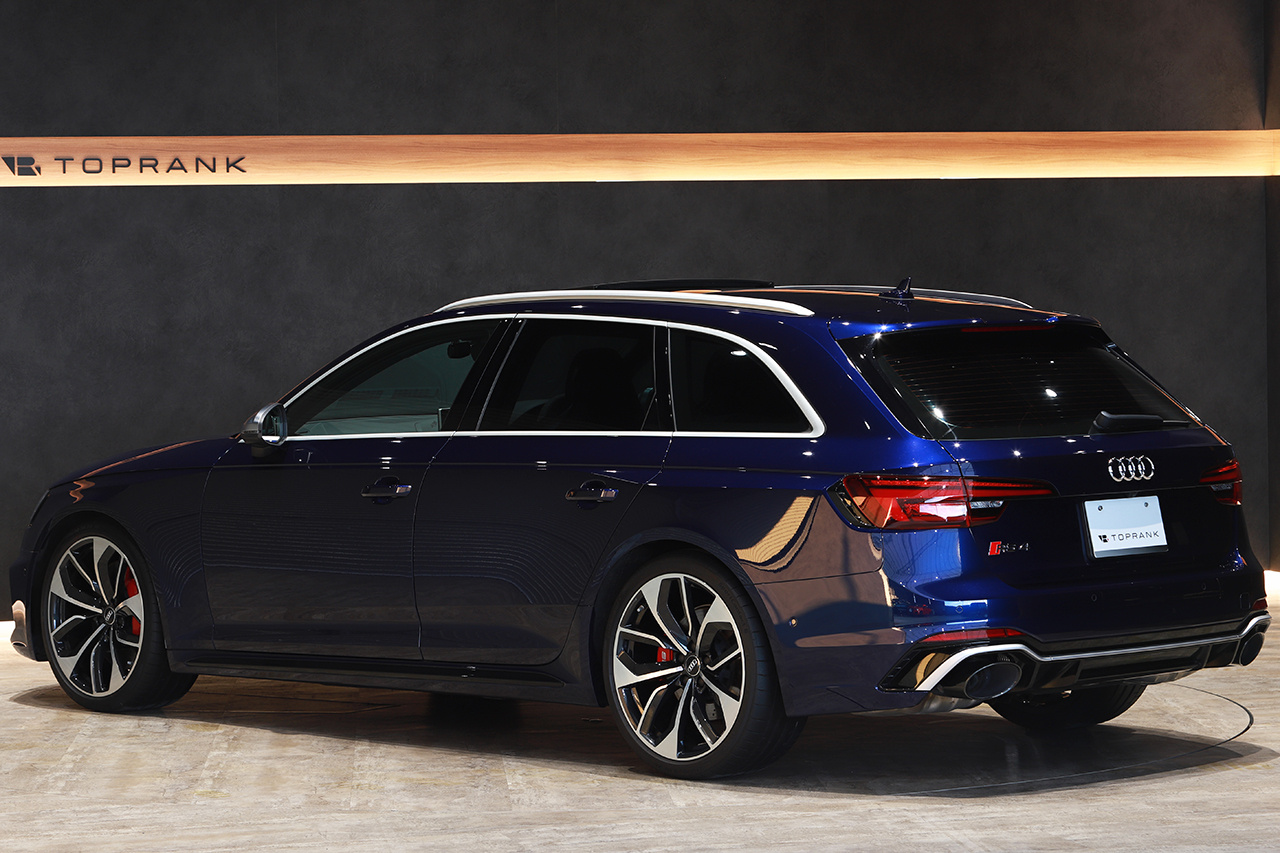 2019 Audi RS4 AVANT null