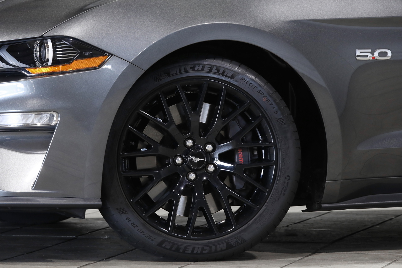 2018 Ford MUSTANG null