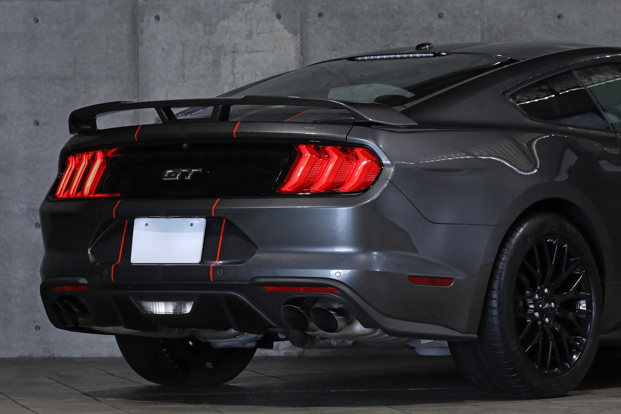 2018 Ford MUSTANG null