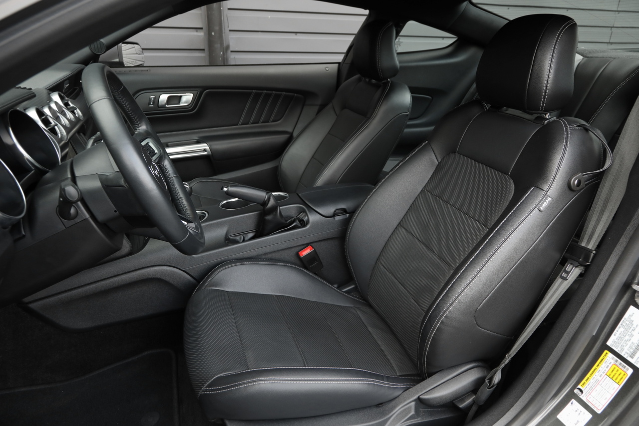 2018 Ford MUSTANG null