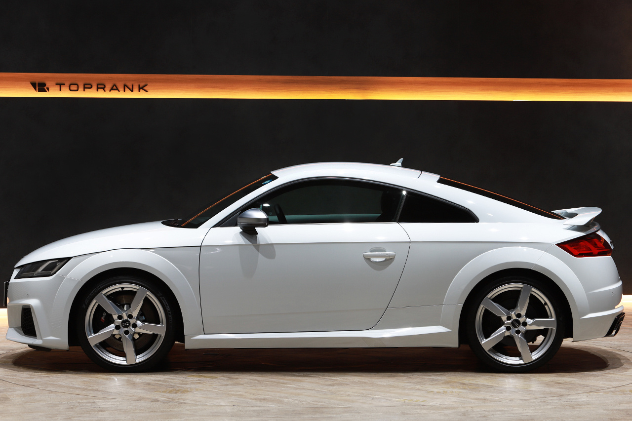 2017 Audi TT RS COUPE null