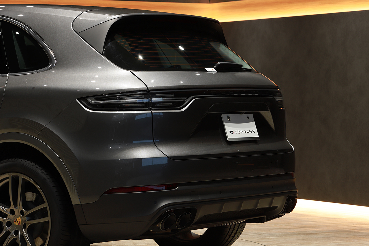 2021 Porsche CAYENNE null