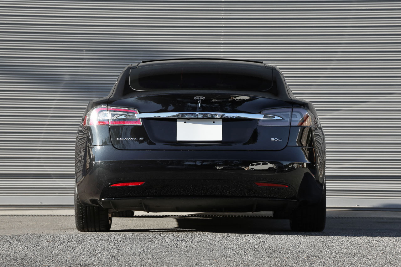 2016 TESLA model S null