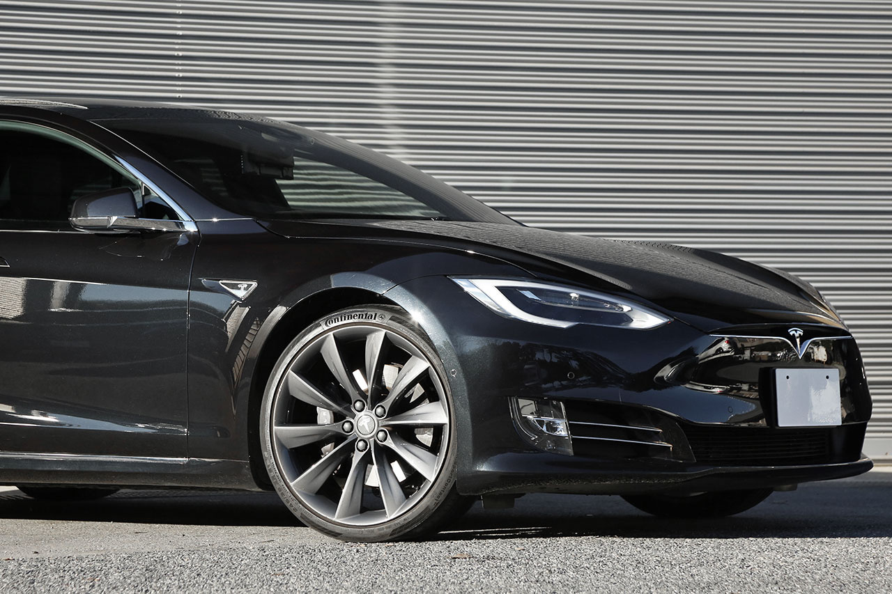 2016 TESLA model S null