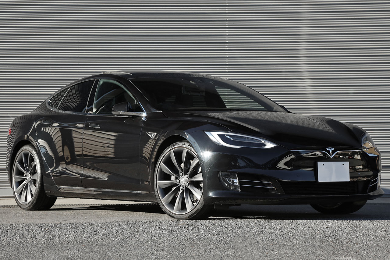 2016 TESLA model S null