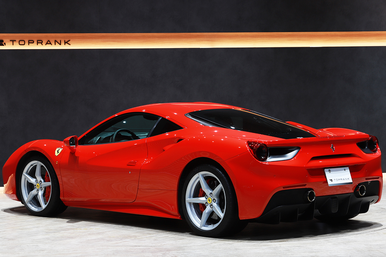 2016 Ferrari 488GTB null